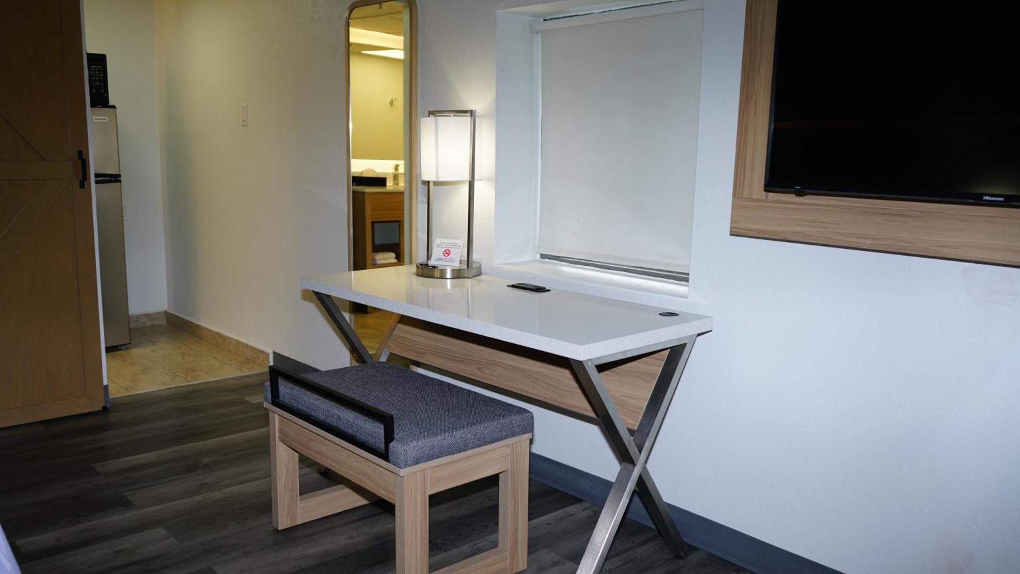 Hotel Waterfront Phl Airport