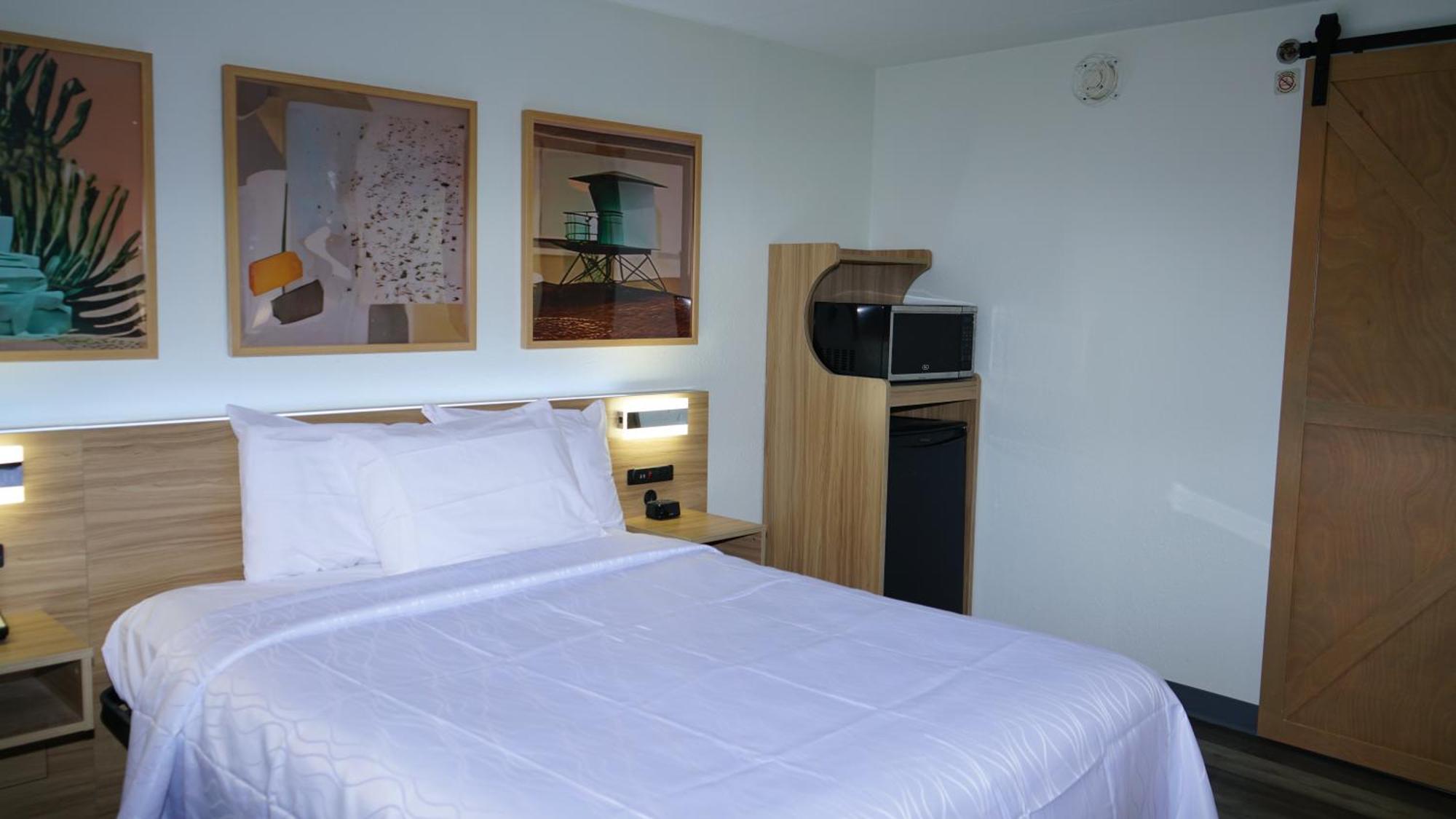 Hotel Waterfront Phl Airport Essington