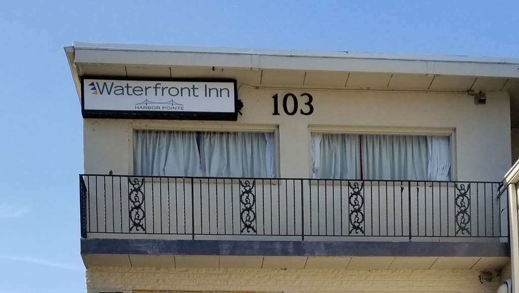 Waterfront Phl Airport Hotel 3*